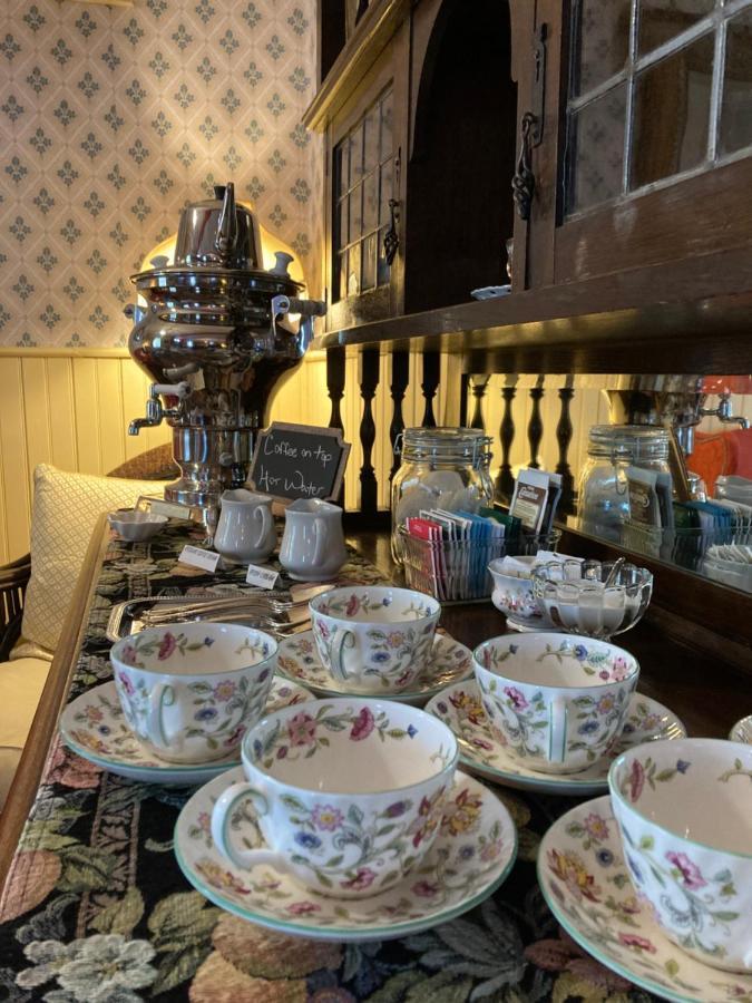 St. George Hotel Barkerville 外观 照片