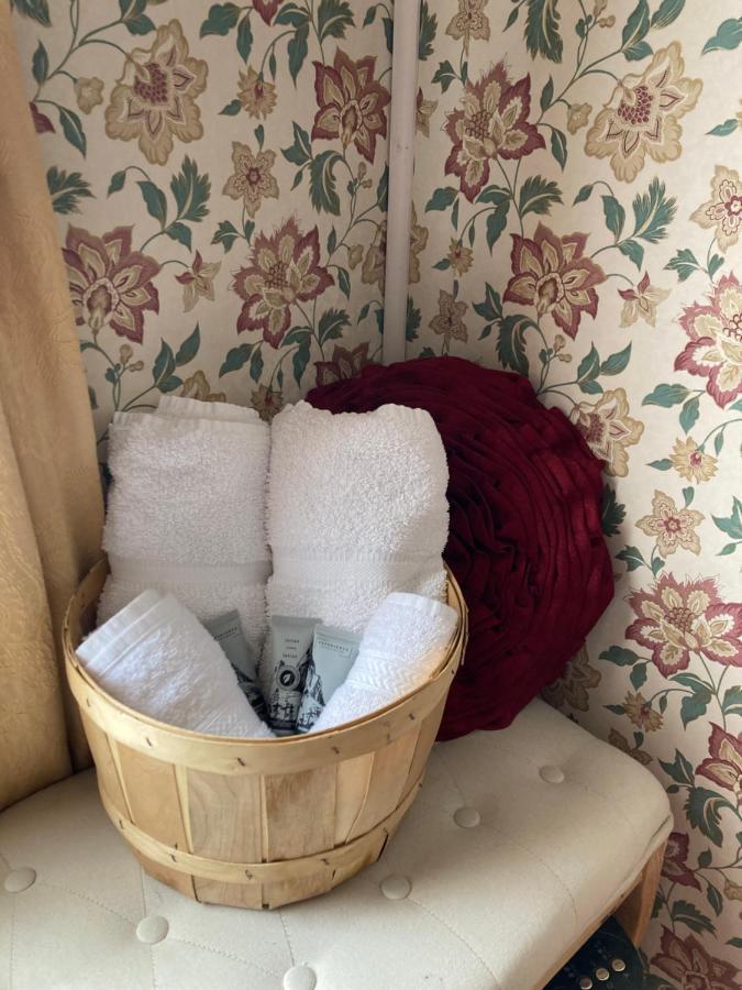 St. George Hotel Barkerville 外观 照片