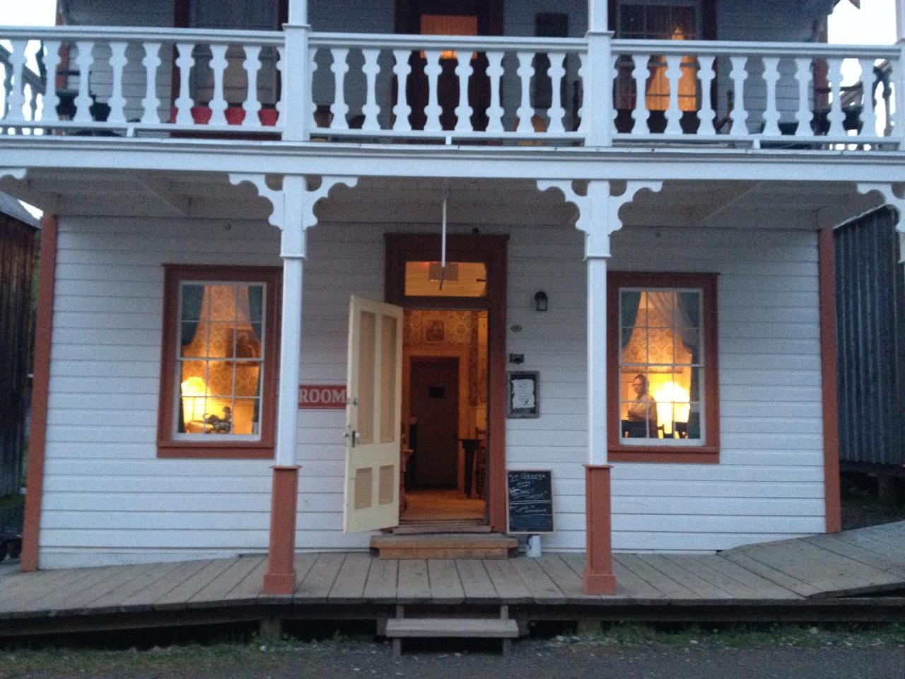 St. George Hotel Barkerville 外观 照片